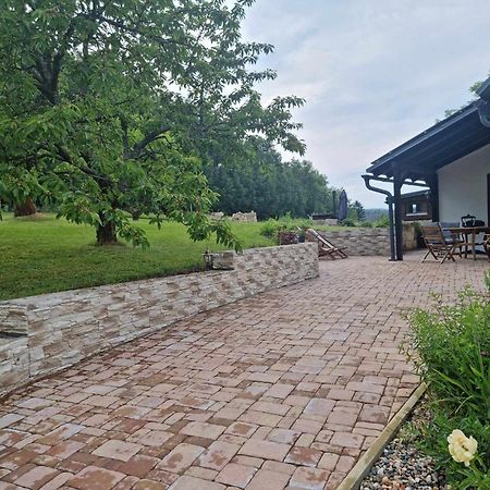 Luxusni Apartman S Krbem - Kunraticke Svycarsko Kunratice  Ngoại thất bức ảnh