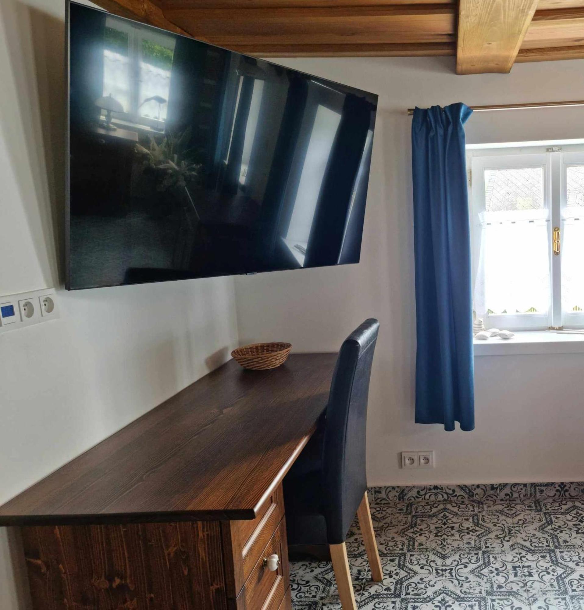 Luxusni Apartman S Krbem - Kunraticke Svycarsko Kunratice  Ngoại thất bức ảnh